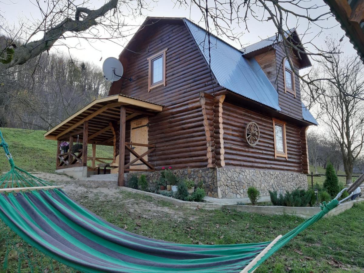 Дерев'Яний Будинок З Банею Oriv Exterior foto